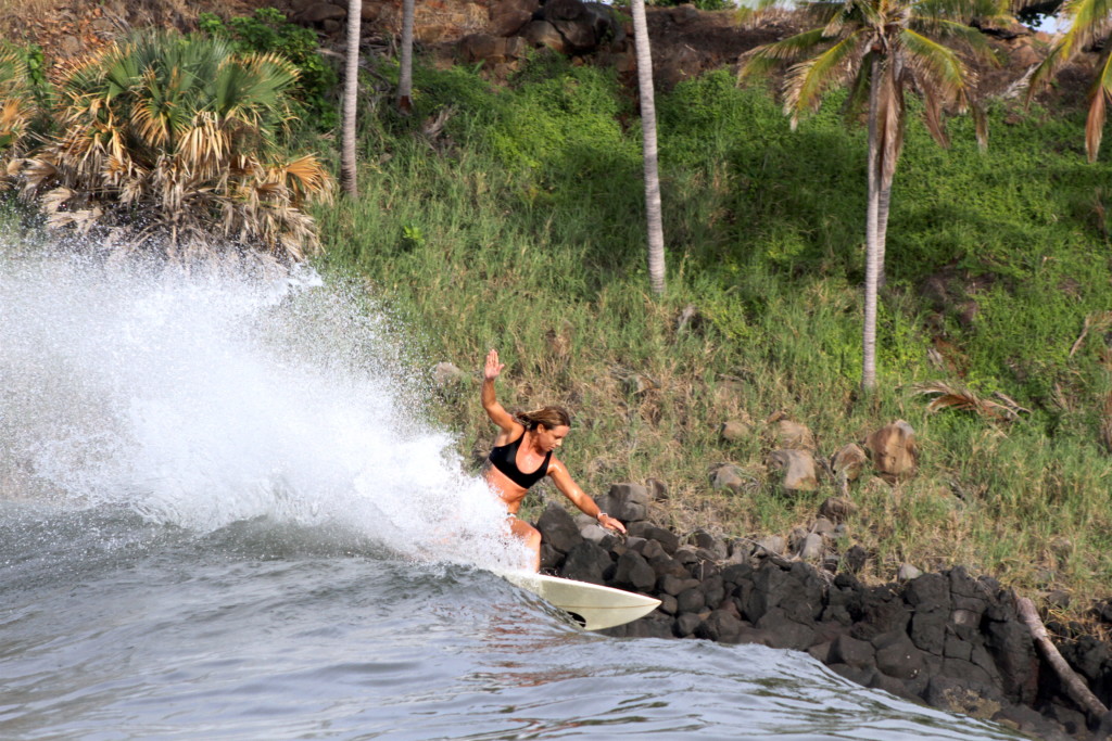 Best Surf Spots (Beginner+Intermediate): Las Flores, El Salvador